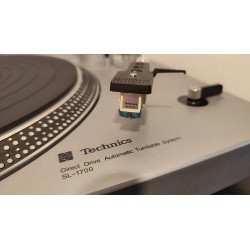 Platine vinyle - TECHNICS SL-1700 + cellule EPC-270C + diamant elliptique neuf