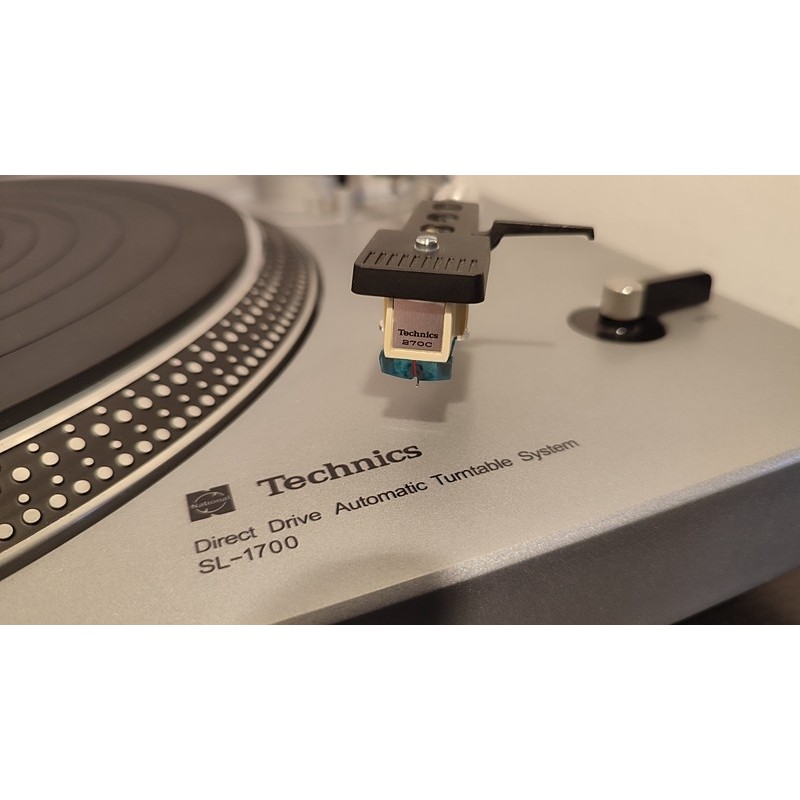 PLATINE TECHNICS SL1500 + cellule Technics EPC-270C et diamant PLATINE TECHNICS SL1500 + cellule Technics EPC-270C et diamant