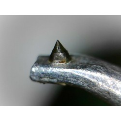 Stylus Technics EPS-270C elliptique vu au microscope
