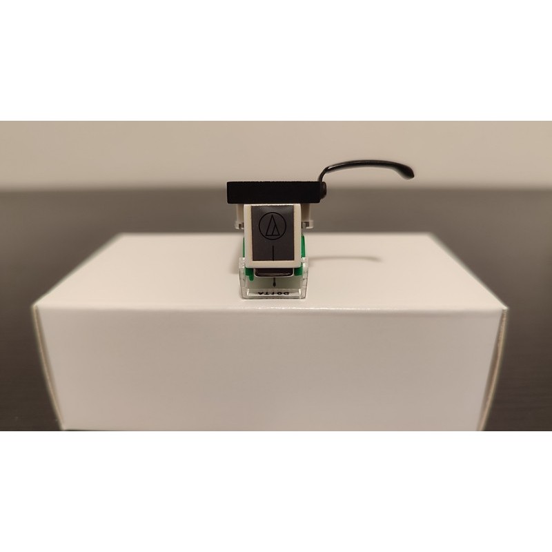 Cellule Audio-Technica AT10G + Porte cellule Audio-Technica + Diamant (stylus)